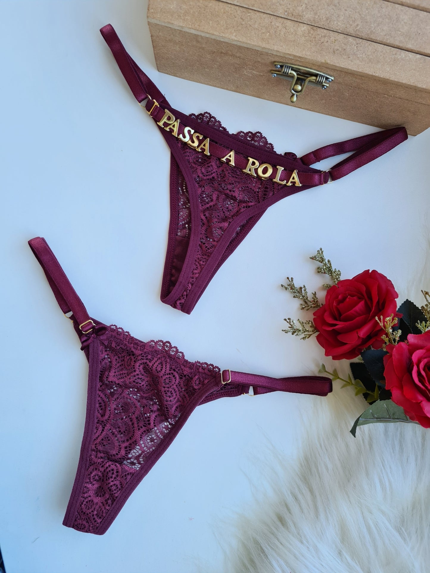 CALCINHA PERSONALIZADA EM RENDA MARSALA