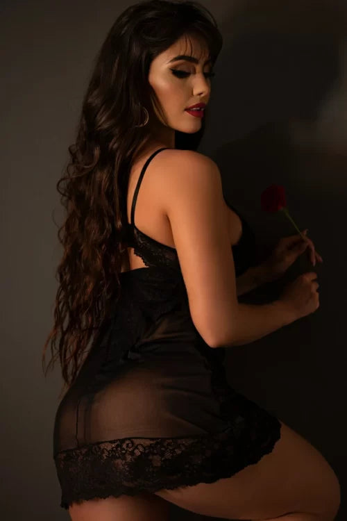 CAMISOLA SEM BOJO EM TULE PRETO TAMANHO G