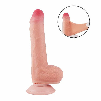 Dildo super realístico de TPE com dupla camada, ventosa, glande, veias e escroto. Possui 18,3 cm de comprimento e 13,2 cm penetráveis.