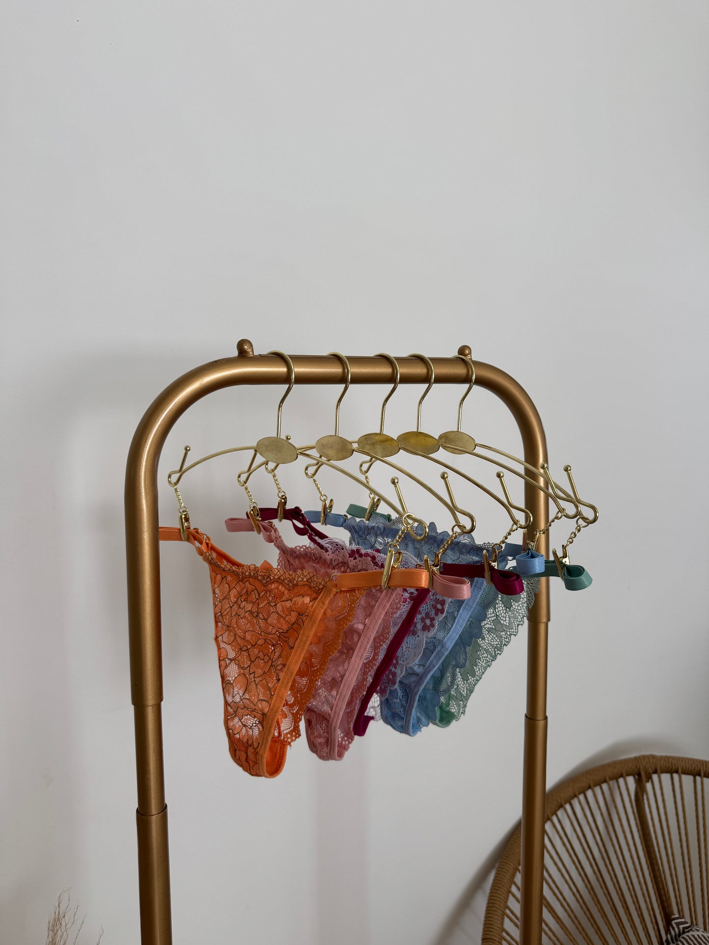CALCINHA FIO BICOLOR UNIDADE (CORES VARIADAS)
