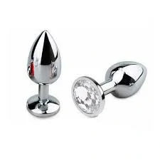 PLUG EM METAL CROMADO DIAMANTE TAMANHO M FHTOYS